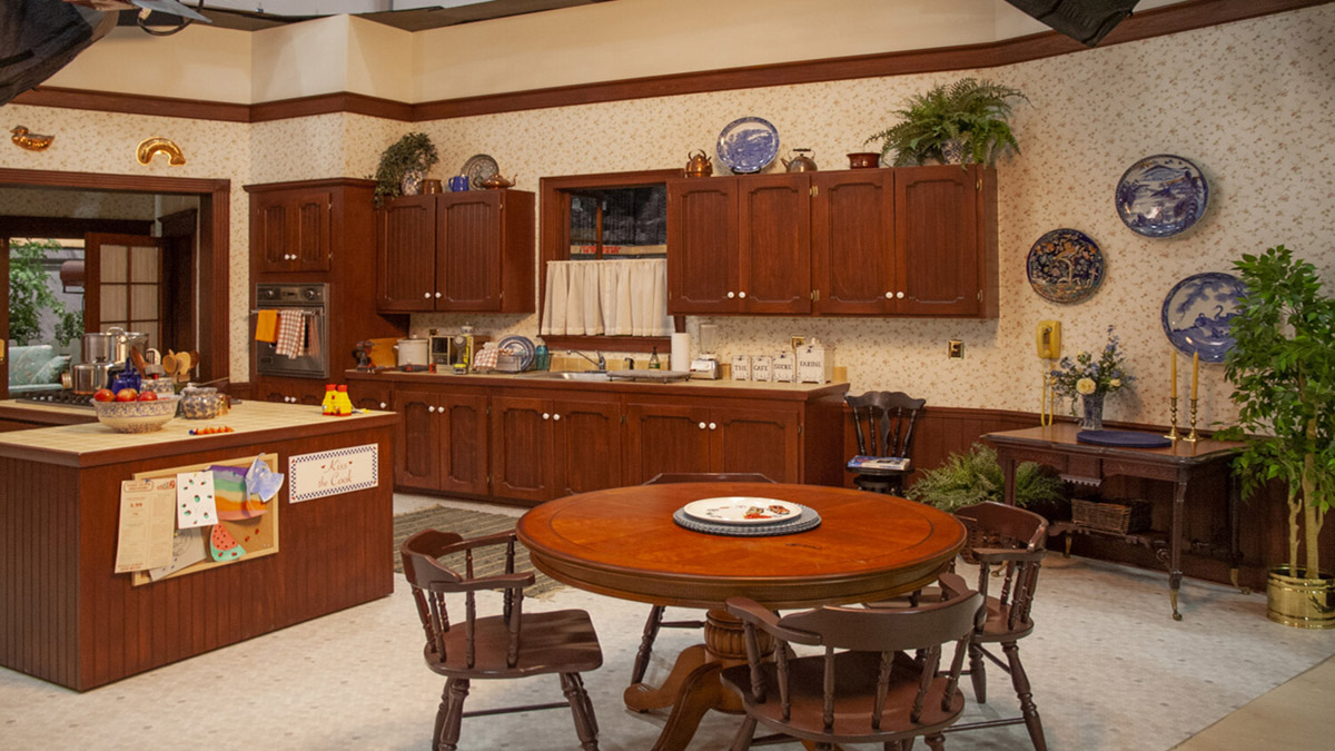 Phòng bếp chịu ảnh hưởng của phong cách Art Deco. Nguồn: hucksterproductions