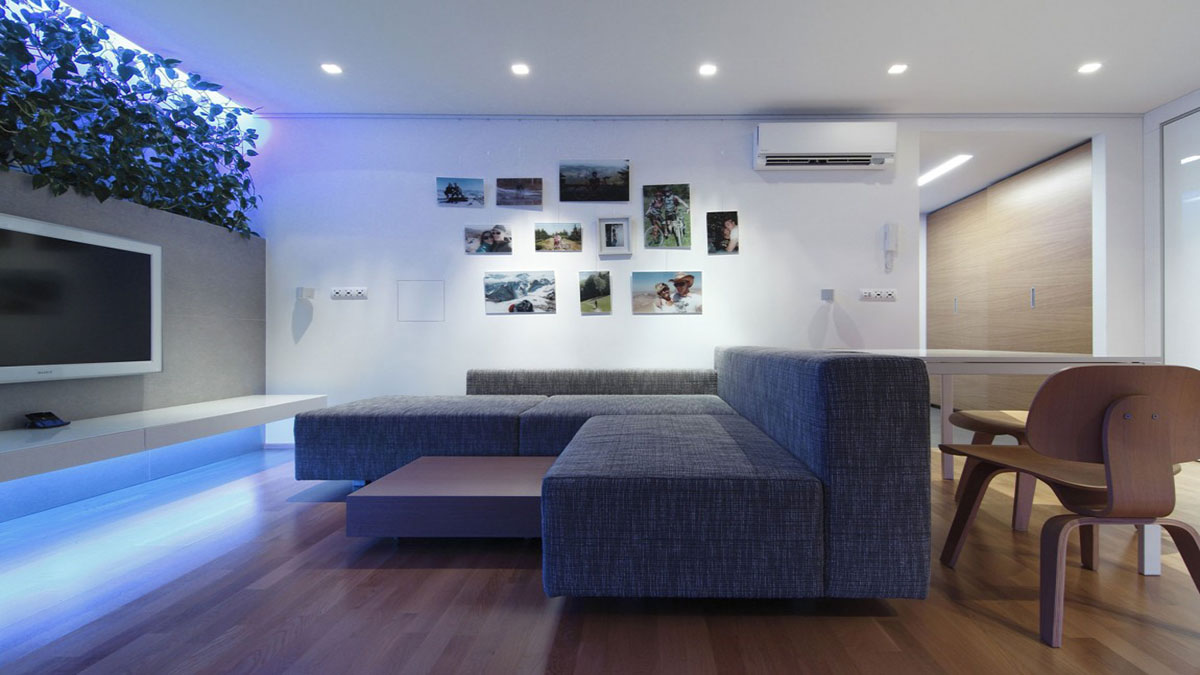 Hệ thống đèn LED và thiết bị điện tử hiện đại trong căn hộ Futuristic.

Nguồn: Goodhomedesign